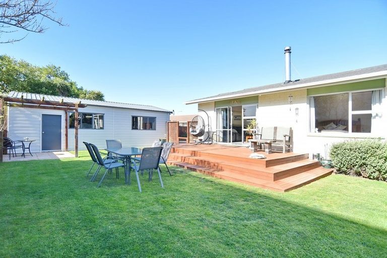 Photo of property in 10b Karlaw Place, Parklands, Christchurch, 8083