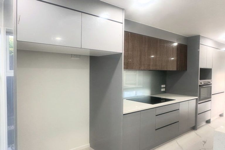 Photo of property in 14a Sunlands Drive, Manurewa, Auckland, 2102