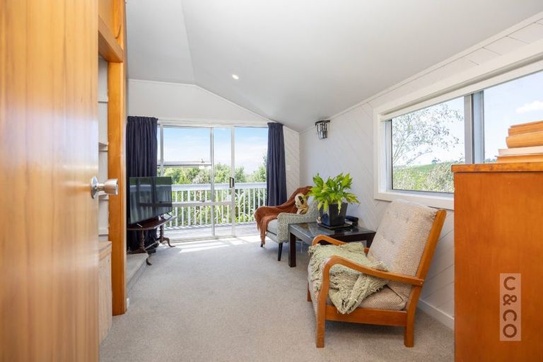Photo of property in 83 Mount Albion Rise, Taupaki, Henderson, 0782