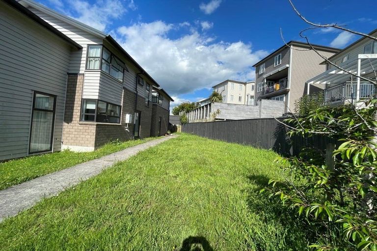 Photo of property in 20 Hirimate Place, Flat Bush, Auckland, 2019