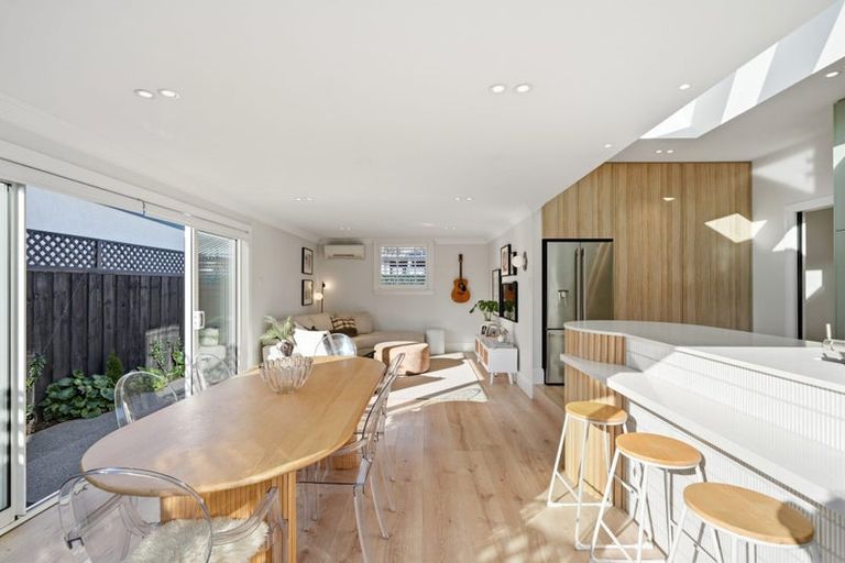 Photo of property in 4 Wherstead Road, Cashmere, Christchurch, 8022