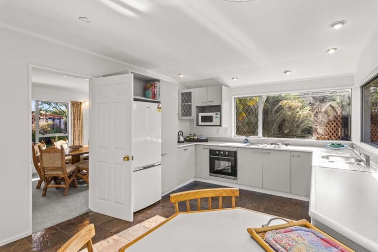 Photo of property in 10 Cedar Drive, Paraparaumu Beach, Paraparaumu, 5032