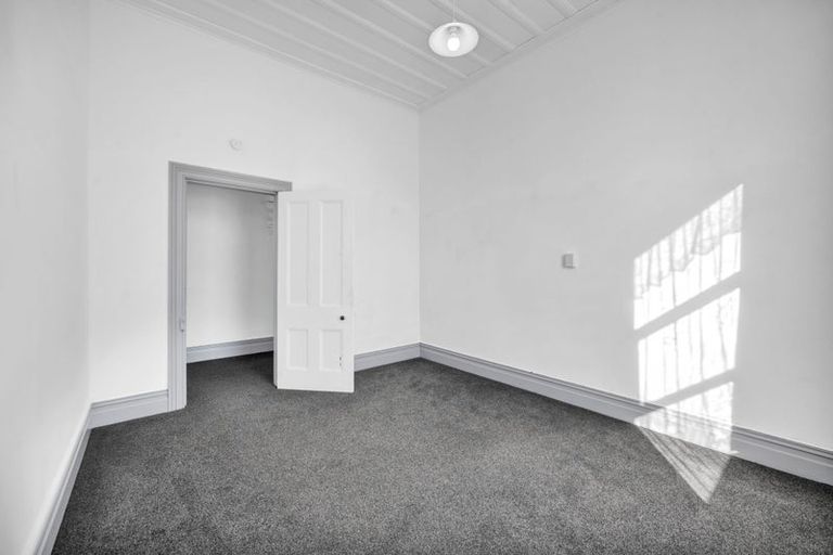 Photo of property in 176 Glover Road, Hawera, 4610