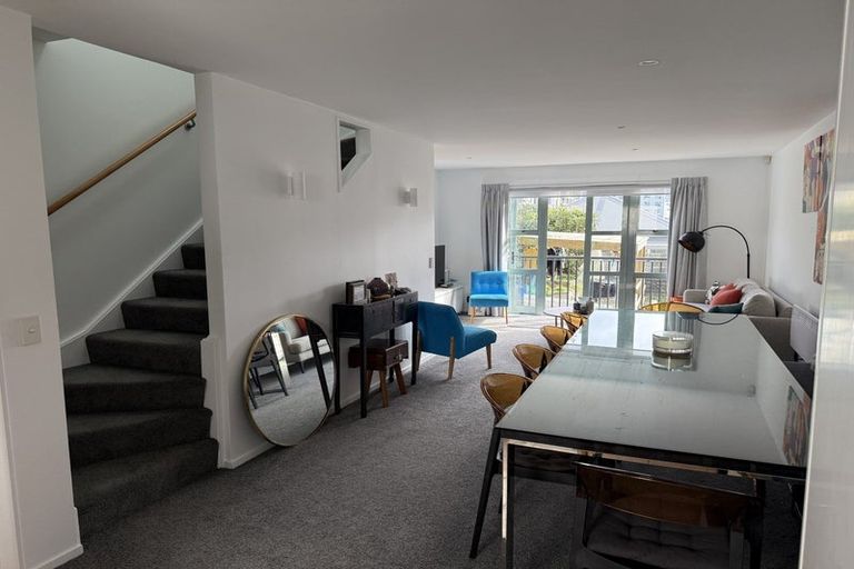 Photo of property in 7/28 Majoribanks Street, Mount Victoria, Wellington, 6011