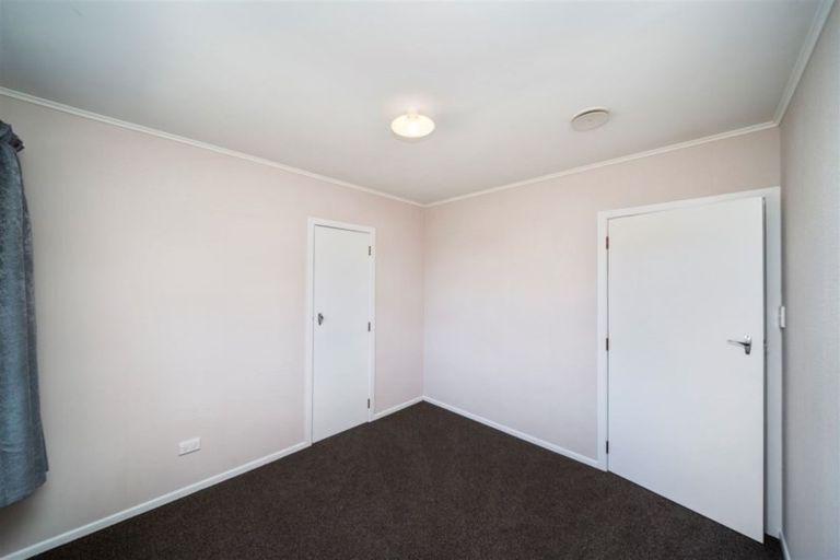 Photo of property in 5 Murray Avenue, Hawera, 4610