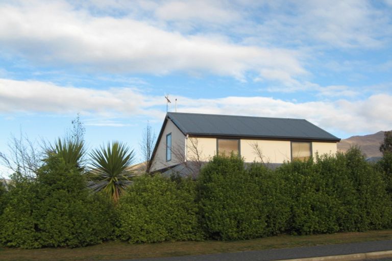 Photo of property in 113 Mount Iron Drive, Wanaka, 9305