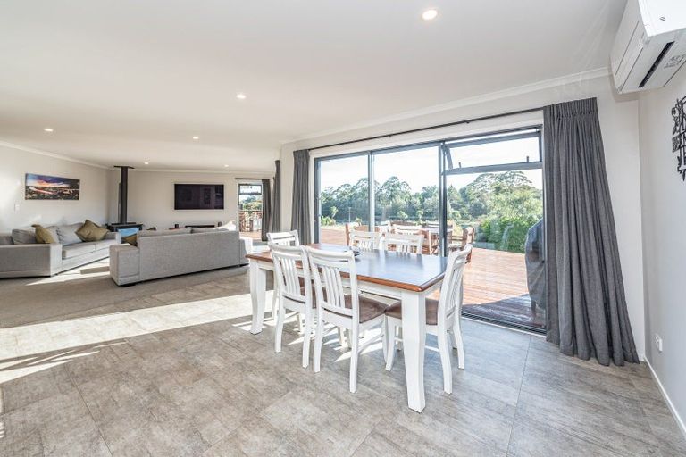Photo of property in 43 Montgomery Road, Westmere, Whanganui, 4501