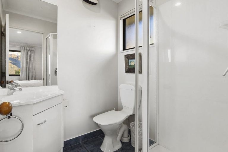 Photo of property in 45 Kings Drive, Wanaka, 9305