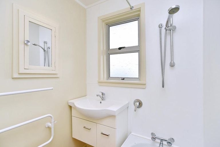 Photo of property in 81 Rowan Avenue, Aranui, Christchurch, 8061