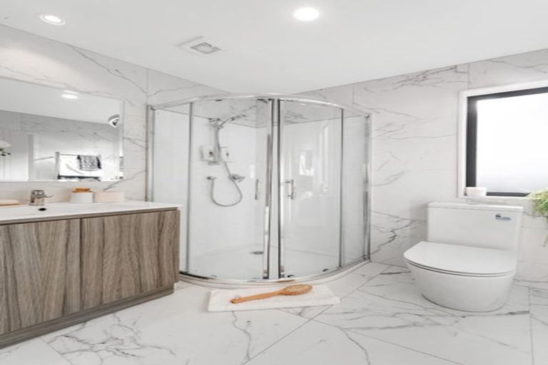 Photo of property in 70f Union Road, Howick, Auckland, 2014