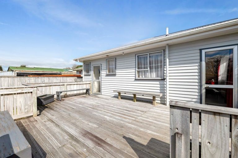 Photo of property in 120 Miranda Street, Stratford, 4332