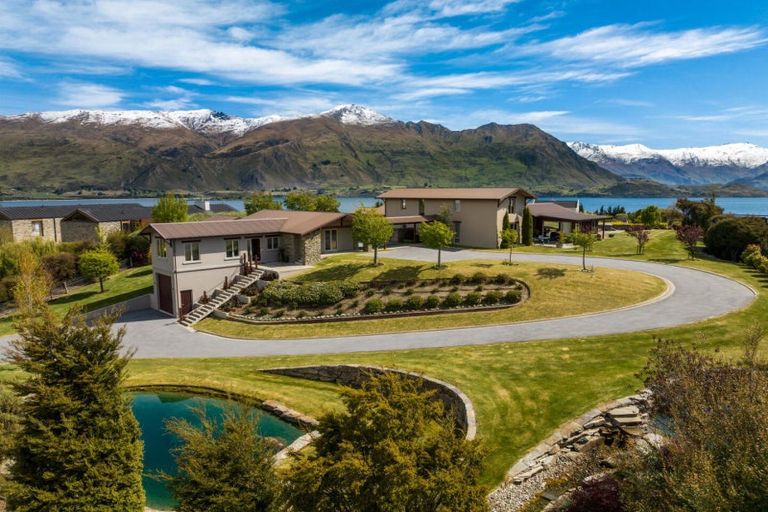 Photo of property in 19 Ridgecrest, Wanaka, 9305
