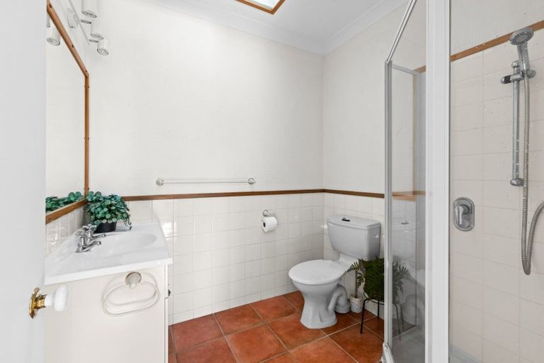 Photo of property in 59 Whiting Crescent, Greenmeadows, Napier, 4112