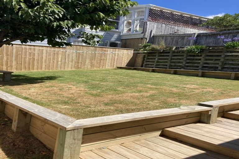 Photo of property in 15 Hall Street, Newtown, Wellington, 6021