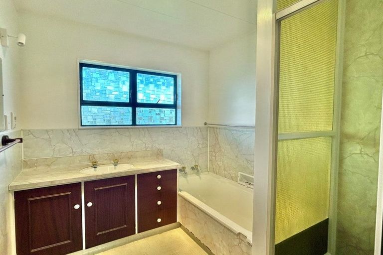 Photo of property in 8 Moray Place, Tamatea, Napier, 4112