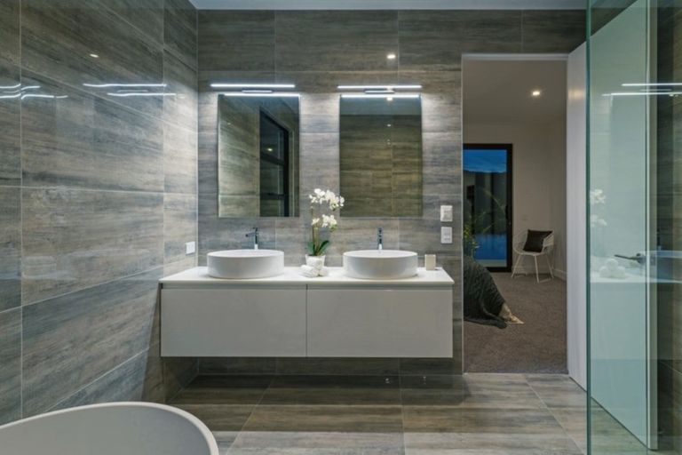 Photo of property in 73 Leeward Drive, Whitianga, 3510