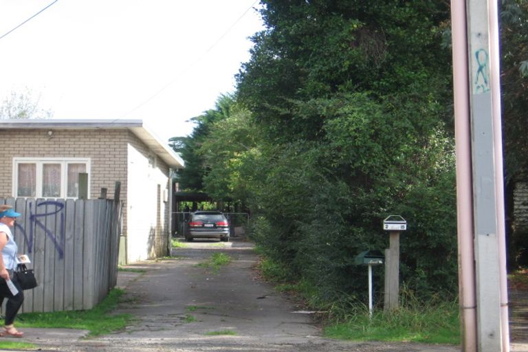 Photo of property in 2/15 Forest Hill Road, Henderson, Auckland, 0612