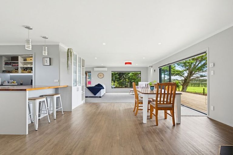 Photo of property in 69 Waipipi Wharf Road, Pollok, Waiuku, 2683