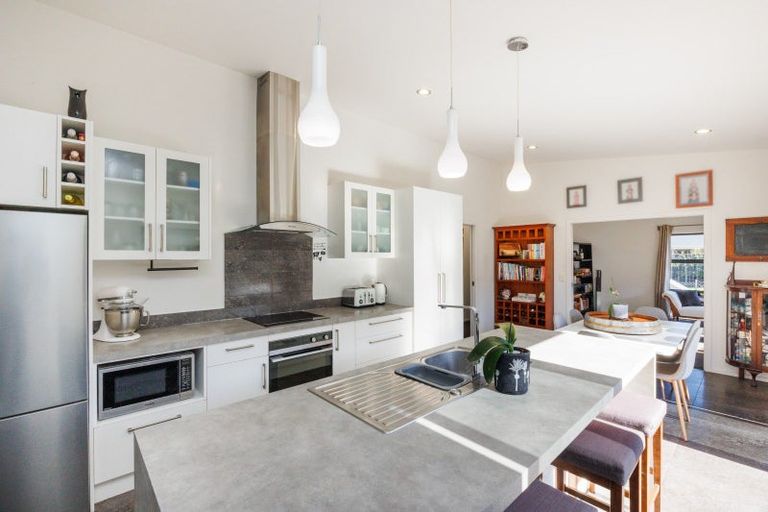 Photo of property in 51 Chestnut Close, Kelvin Grove, Palmerston North, 4414