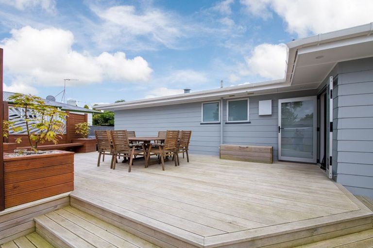 Photo of property in 1 Mercury Street, Milson, Palmerston North, 4414