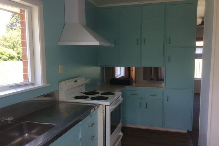 Photo of property in 77 Birdwood Avenue, Papatoetoe, Auckland, 2025