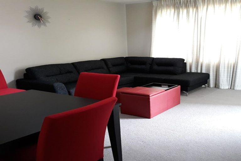 Photo of property in Sanctum Apartment, 10 Ebor Street, Te Aro, Wellington, 6011