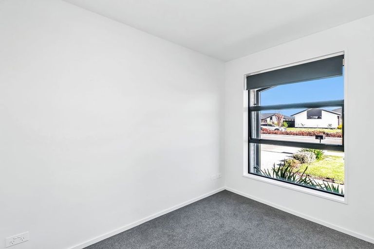 Photo of property in 197 Faringdon Boulevard, Rolleston, 7615