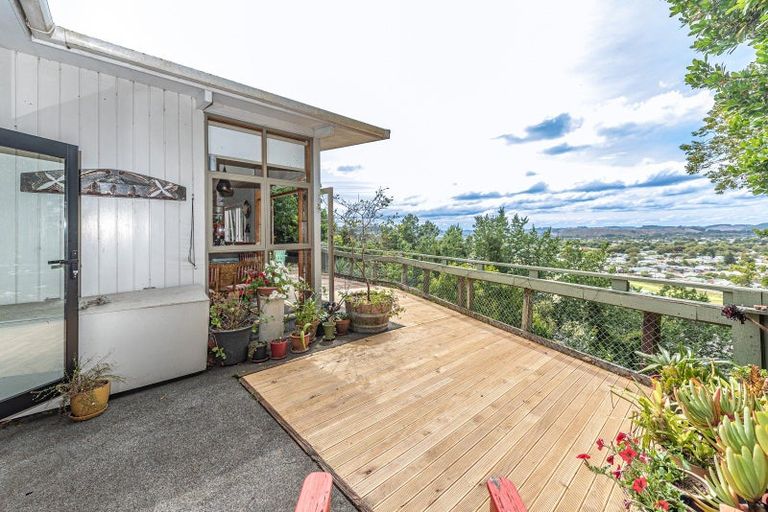 Photo of property in 4 Great North Road, Saint Johns Hill, Whanganui, 4500