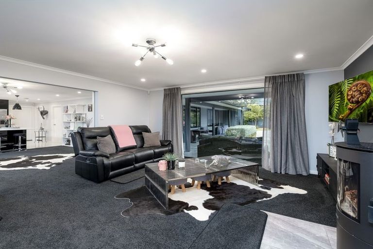 Photo of property in 13 Lower Hook Road, Makikihi, Waimate, 7978