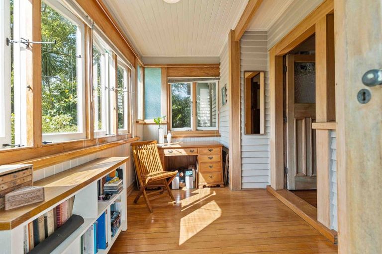 Photo of property in 24 Myrtle Street, Hamilton East, Hamilton, 3216