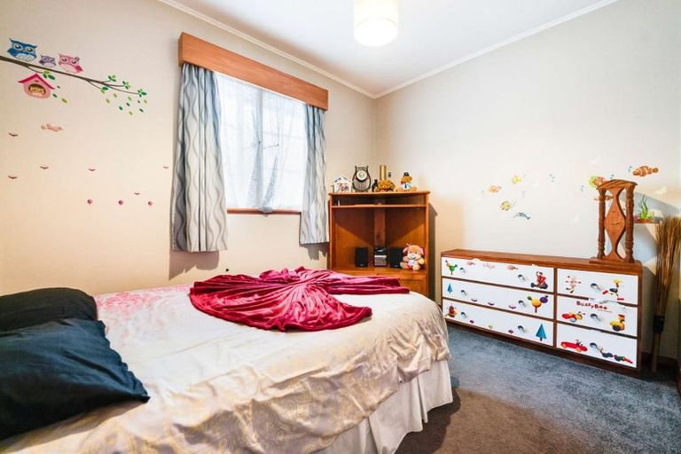 Photo of property in 24 Henwood Road, Mangere East, Auckland, 2024