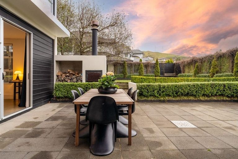 Photo of property in 51 Amesbury Drive, Churton Park, Wellington, 6037