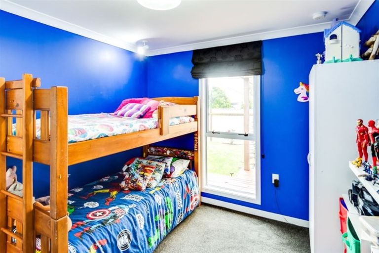 Photo of property in 1 Fife Crescent, Tamatea, Napier, 4112