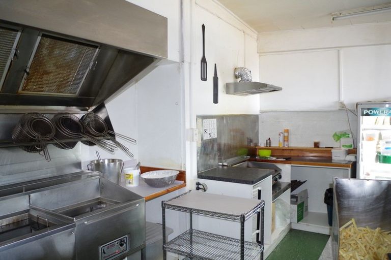 Photo of property in 84 Porangahau Road, Waipukurau, 4200