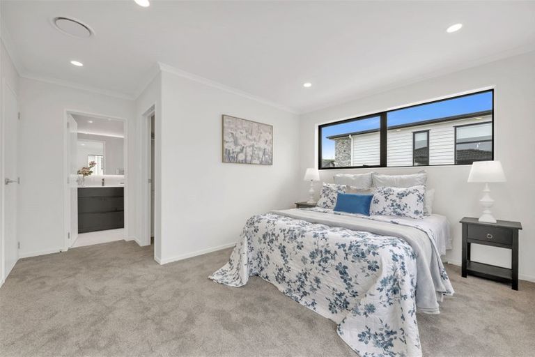 Photo of property in 1 Hing Street, Flat Bush, Auckland, 2019