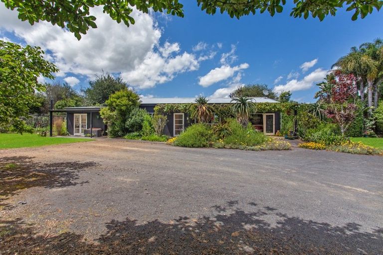 Photo of property in 246 Ponga Road, Opaheke, Papakura, 2584