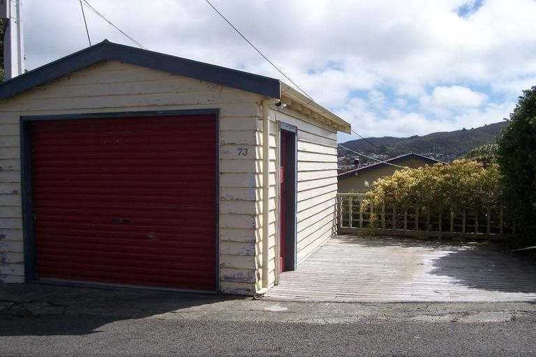 Photo of property in 73 Harbour View Road, Northland, Wellington, 6012