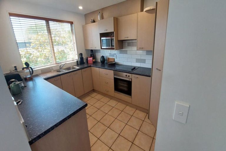 Photo of property in 4/17 Eversleigh Street, St Albans, Christchurch, 8014