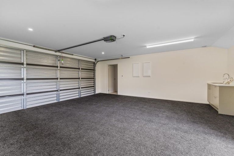 Photo of property in 30 Huia Street, Waikanae, 5036