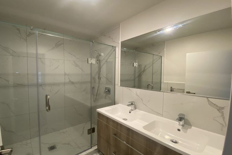 Photo of property in 11/35 Young Crescent, Drury, 2113