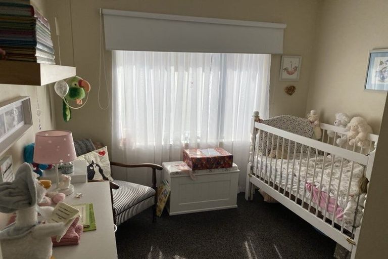 Photo of property in 6 Magnolia Lane, St Albans, Christchurch, 8052