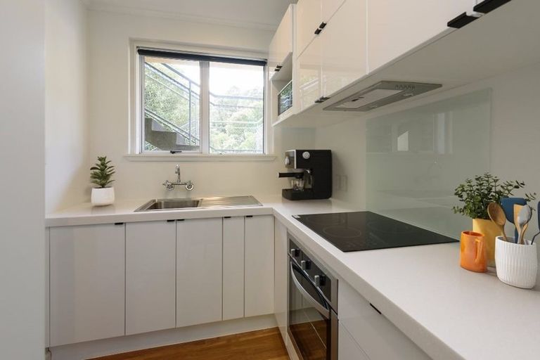 Photo of property in 146 Glenmore Street, Northland, Wellington, 6012