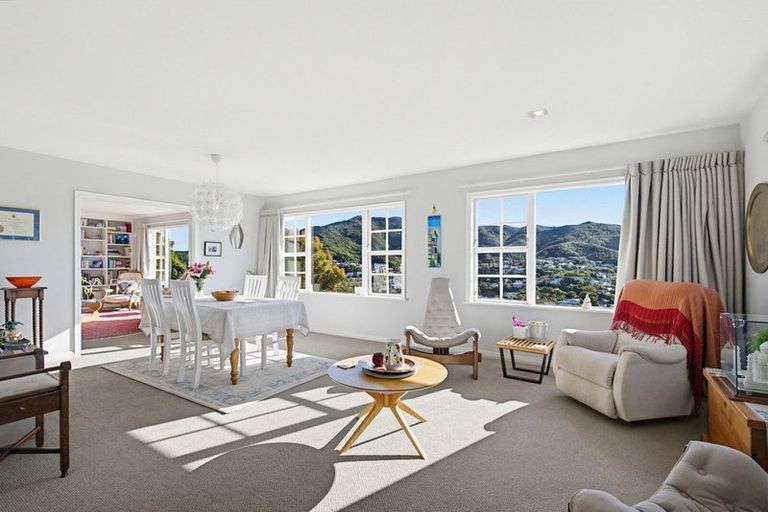 Photo of property in 4 Parklands Drive, Karori, Wellington, 6012