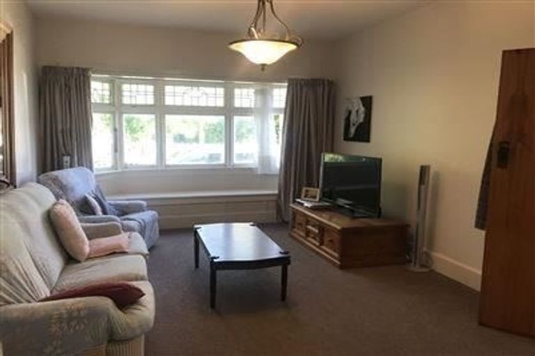 Photo of property in 142 Neville Street, Spreydon, Christchurch, 8024