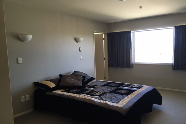 Photo of property in 6/1086 Papamoa Beach Road, Papamoa Beach, Papamoa, 3118