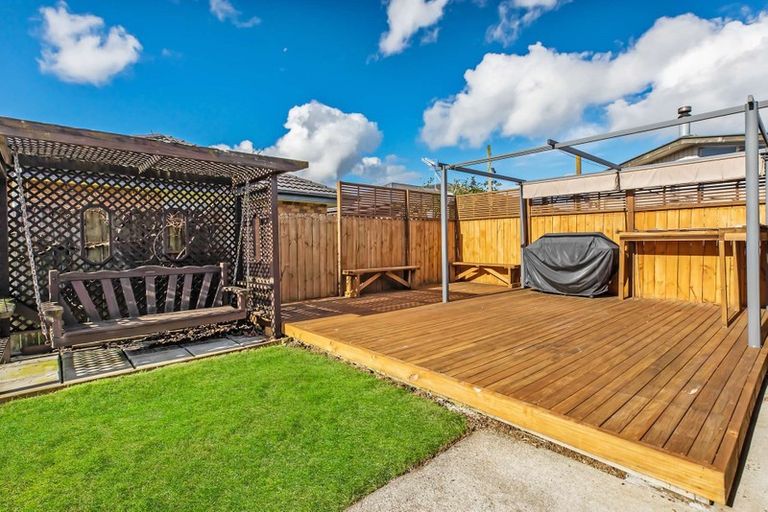 Photo of property in 10b Landon Place, Pukekohe, 2120
