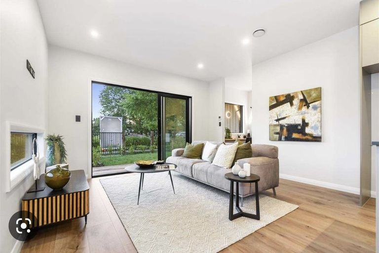 Photo of property in 64u1 Banbury Crescent, Fairfield, Hamilton, 3214