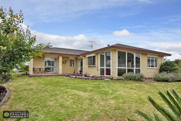 Photo of property in 9 Oxford Avenue, Te Kamo, Whangarei, 0112