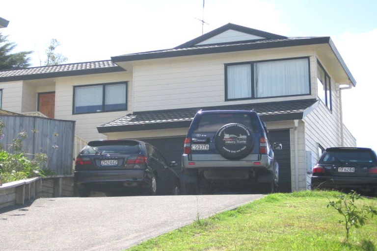 Photo of property in 47b Noeleen Street, Glenfield, Auckland, 0629