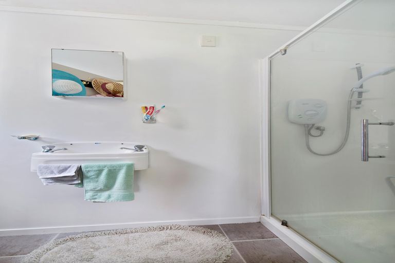Photo of property in 30 Reeve Road, Owhata, Rotorua, 3010